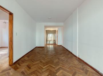 Departamento · 60m² · 4 Ambientes · 1 Cochera · Departamento en Venta Barrio Centro 2 Dorm. Balcon Al Frente Cochera Amplio Apto Credito