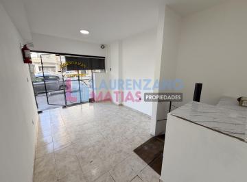 Local comercial · 30m² · 1 Ambiente · Local de 30 m² Sobre Av en Villa Pueyrredon
