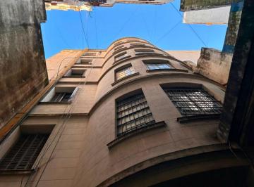 PH de 3 ambientes, San Nicolás · Amplio 3 Ambientes de Época – 85 m² – Apto Profesional – Luz y Ventilación