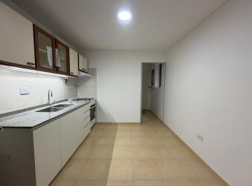 Departamento · 50m² · 5 Ambientes · Departamento en Alquiler de 2 Dorm. en Abasto, Rosario