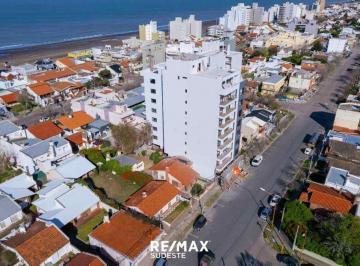 Departamento · 71m² · 3 Ambientes · 1 Cochera · Venta Depto 3 Amb Cochera Centro Monte Hermoso