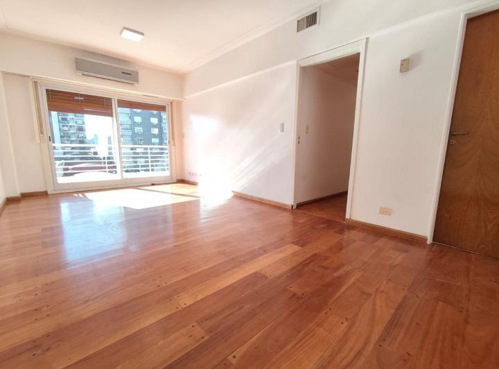 Departamento · 70m² · 4 Ambientes · 1 Cochera