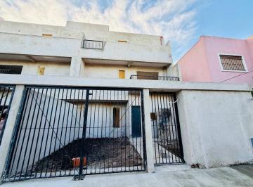 Casa · 120m² · 4 Ambientes · 1 Cochera · Casa Triplex Venta Jardín Terraza Parrill Castelar