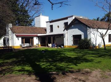 Casa · 300m² · 5 Ambientes · Casa Alquiler Verano Reclus 800 Zona Newman