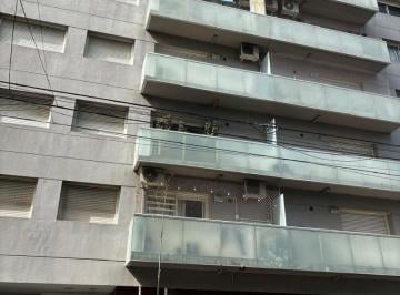 Departamento de 2 ambientes, Caballito · 2 Ambientes Impecable - Parrillas Laundry Baulera