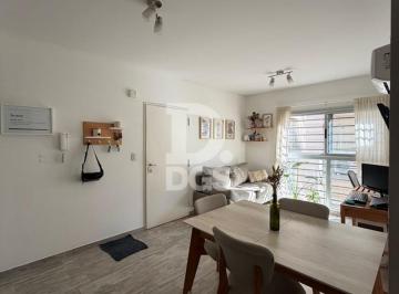 Departamento · 38m² · 2 Ambientes · Departamento en Venta en Banfield Este, Banfield, Lomas de Zamora