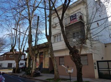 Departamento de 2 ambientes, Vicente López · Depto de 2 Amb en Alquiler. 2º X Escalera. Muy Luminoso, Bajas Expensas.