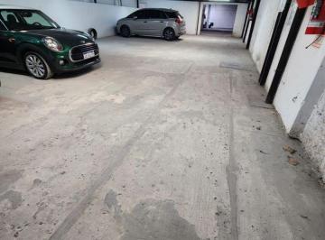 Bodega-Galpón de 1 ambiente, Villa Lugano · Venta! Lote 8,66 X 35 m. Galpón 300 m². Muy Buen Estado. Villa Lugano