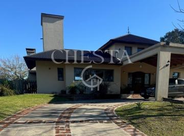 Casa · 272m² · 5 Ambientes · Casa en Alquiler en Monet Barrio Privado, Campana, G. B. a. Zona Norte