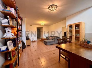 PH · 64m² · 3 Ambientes · Venta PH 3 Ambientes con Patio y Entrada Independiente - Floresta, Ciudad Autonoma de Nuenos Aires