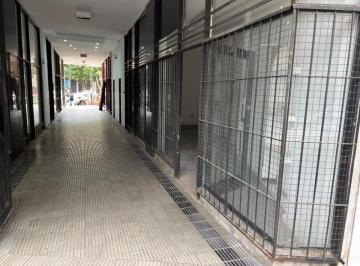 Local comercial de 2 ambientes, La Plata · Local Comercial en Venta, La Plata