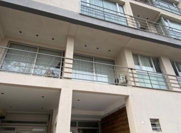 Departamento de 4 ambientes, Bahía Blanca · Departamento en Alquiler en Donado Al 400