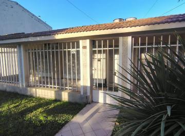 Casa · 255m² · 7 Ambientes · 1 Cochera · Venta Casa Mas Galpon Mas Departamento en Barrio San Fernando Cordoba