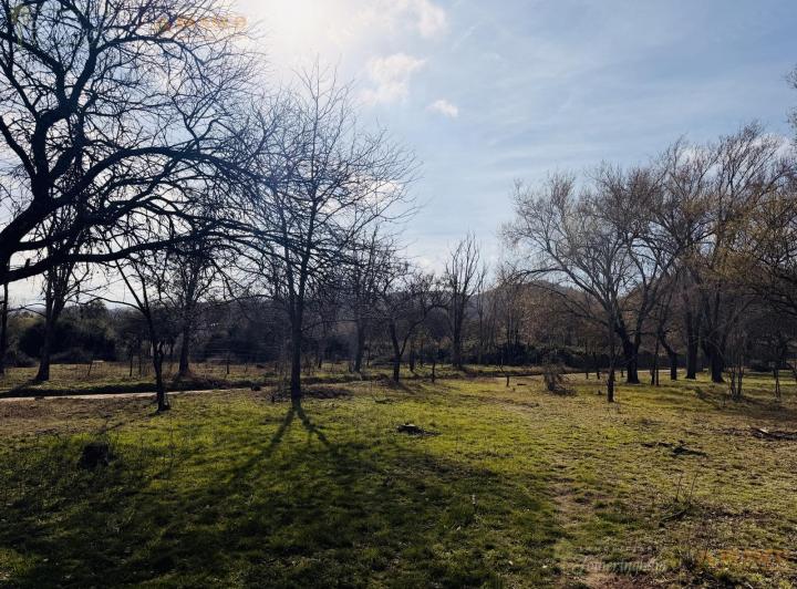 Terreno · 700m²
