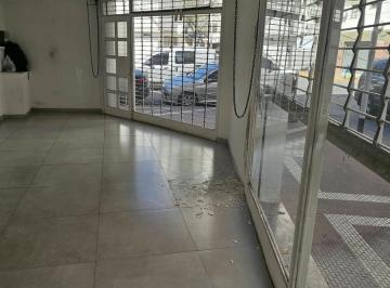 Local comercial · 52m² · 1 Ambiente · Excelente Local en Alquiler