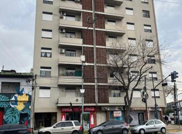 Departamento de 2 ambientes, Vicente López · V. Martelli (Av Mitre 580) Depto 2 Ambientes. Excelente Ubicación