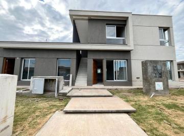 Departamento · 3 Ambientes · 1 Cochera · Venta de Departamento en Barrio Privado Las Cortaderas 3, Guaymallén