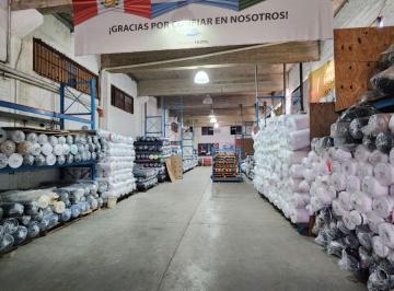 Bodega-Galpón de 3 ambientes, La Matanza · Alquiler! Galpón 500 m² C/oficinas. Ideal Textil. Bustamante 2300. Villa Celina
