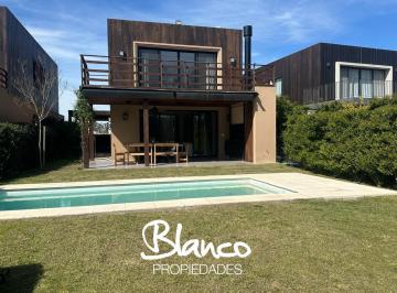 Casa · 173m² · 4 Ambientes · 1 Cochera · Departamento Dúplex en Alq. Temporario en Estancias del Rio, Estancias del Pilar, Pilar