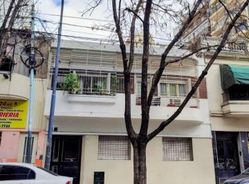 Departamento de 3 ambientes, Caballito · Venta Depto Tres Ambientes C/patio Paysandu 1600 Caballito