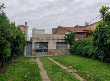 Casa · 109m² · 3 Ambientes · 1 Cochera · Venta Casa 2 Dorm. Barrio Bella Vista