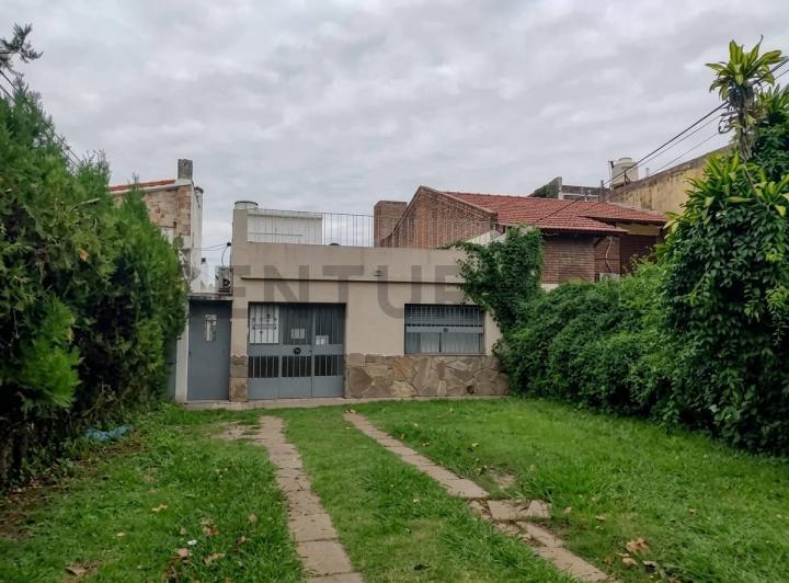 Casa · 109m² · 3 Ambientes · 1 Cochera