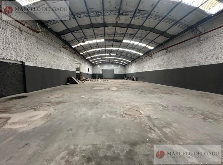 Bodega-Galpón · 2100m²