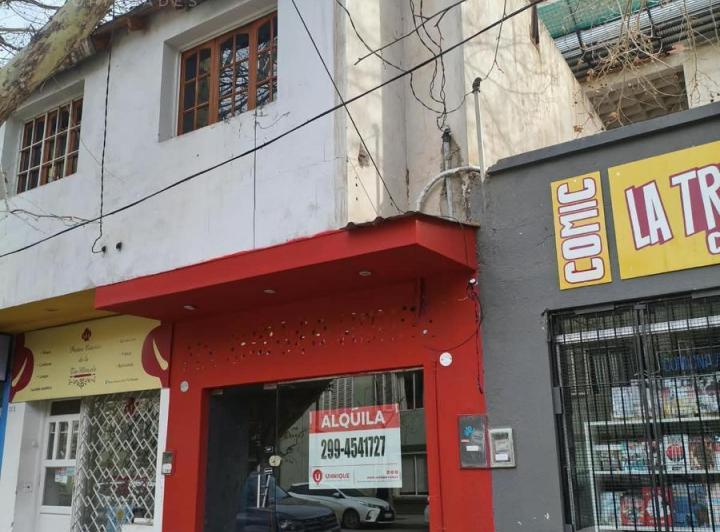 Local comercial · 130m²