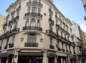 Departamento · 104m² · 5 Ambientes · Departamento en Monserrat de 5 Ambientes, Estilo Francés, Apto Profesional.