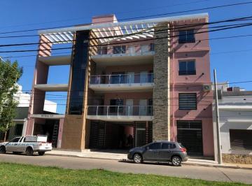 Departamento · 40m² · 2 Ambientes · 1 Cochera · Departamento - Centro de Lujan