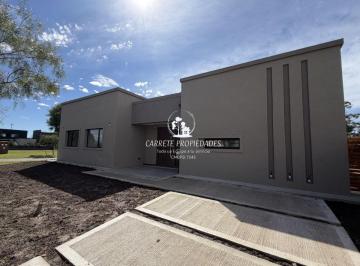 Casa de 4 ambientes, Pilar · Casa Moderna de 4 Ambientes y Pileta en Venta. Barrio San Ramón. Pilar del Este