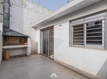 Departamento · 32m² · 2 Ambientes · Alquiler Apto 1 Dorm con Patio en Brazo Oriental