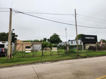 Bodega-Galpón · 162m² · Amplio Terreno con Galpón Sobre Av