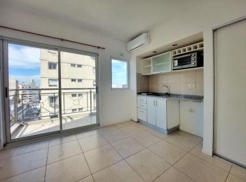 Departamento · 20m² · 1 Ambiente · Monoambiente C Balcon Al Frente Alquiler en Flores