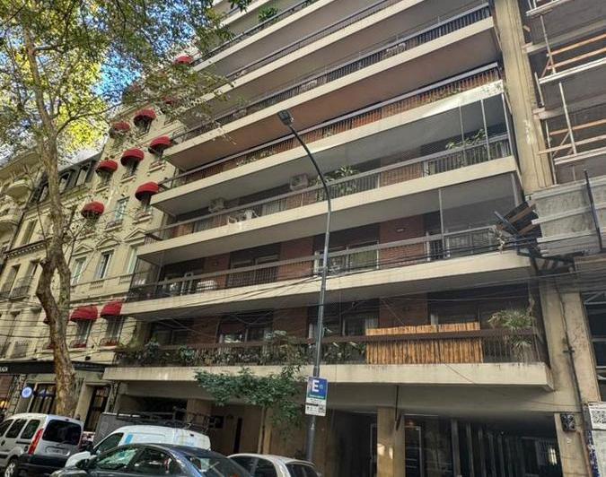 Departamento · 121m² · 5 Ambientes · 1 Cochera