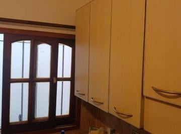 Casa de 12 ambientes, Córdoba · Oportunidad /dos Plantas/patio Terraza con Asador/dos Baños / Dos Split
