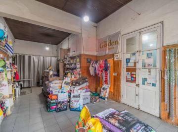 Casa · 110m² · 4 Ambientes · Venta Casa 2 Dor/local Com. Peñarol Fondo Parrilla