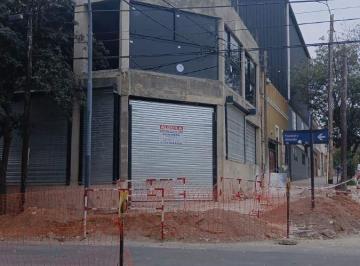Local comercial de 4 ambientes, Córdoba · Amplio / Unico a m del Centro de La Cicudad/ Opcion a Planta Alta/ Otros