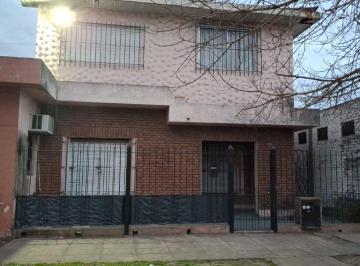 Casa de 8 ambientes, Merlo · Casa 8 Ambientes a Refaccionar en Venta en Merlo Parque San Martin