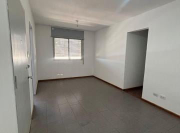 Departamento de 5 ambientes, Ciudad de Santa Fe · Departamento Completamente Renovado, Tres Dorm..