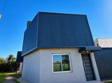 Casa de 6 ambientes, Córdoba · Venta Casa Duplex 3 Dorm. en Chacra del Norte - Apto Credito