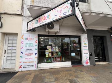 Local comercial , Vicente López · Local Comercial Sobre La Av Maipu con 5 m de Frente