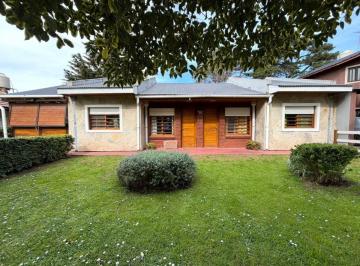 Casa de 3 ambientes, Atlántida · Block de 3 Propiedades Sobre Lote de 450 m², Atlantida