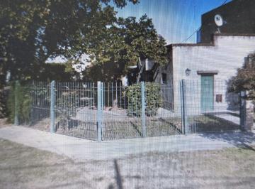 Casa · 75m² · 4 Ambientes · Venta Casa 5 Amb en Venta - Benavides
