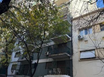 Departamento de 3 ambientes, Congreso · Amplio 3 Amb C/ Balcon Lateral, Piso Alto, Cocina y Comedor Diario.