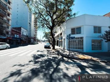 Local comercial · 45m² · 2 Ambientes · Local en Alquiler de 2 Plantas - Barrio Centro
