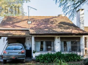 Casa · 595m² · 4 Ambientes · 2 Cocheras · Venta Casa Quinta 4 Ambientes con Pileta en Petion Cañuelas