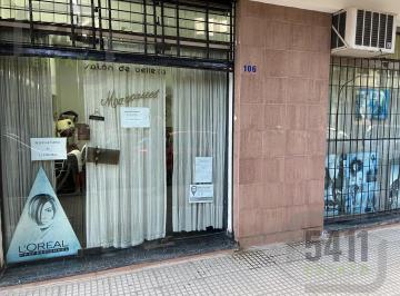 Local comercial · 65m² · Venta Local 65 m² con Sotano Actualmente con Renta en Parque Centenario