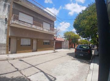 VISTAFUERA1.jpeg · PH de 5 Ambientes en Planta Baja – Gran Potencial en Nueva Pompeya