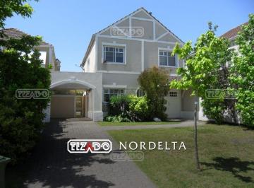Casa · 122m² · 4 Ambientes · 2 Cocheras · Casa en Alquiler Ubicado en Portezuelo, Nordelta